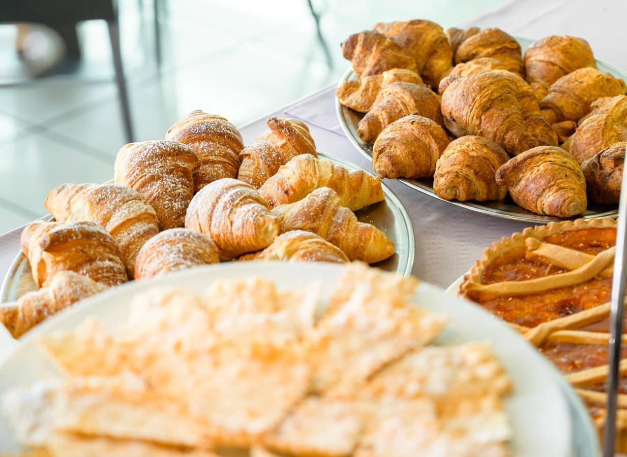 Hotel Dei Principati Baronissi Ngoại thất bức ảnh