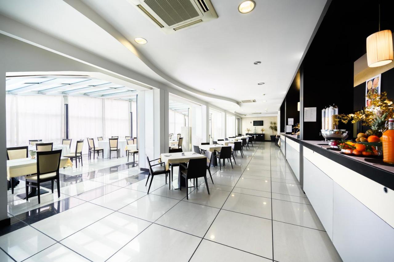 Hotel Dei Principati Baronissi Ngoại thất bức ảnh