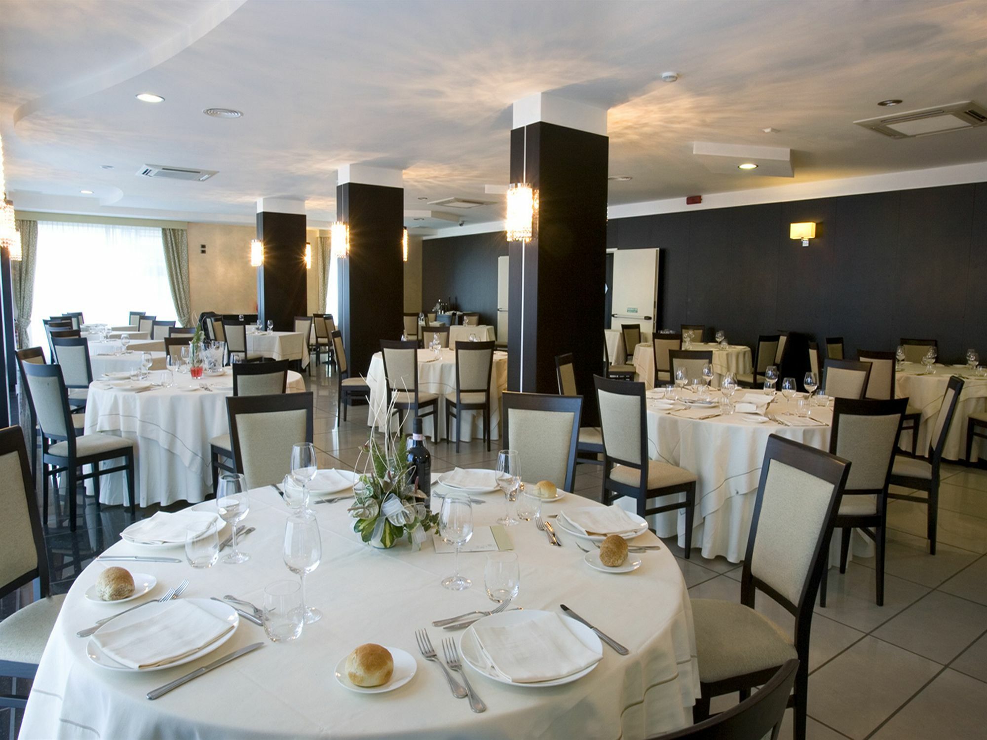 Hotel Dei Principati Baronissi Ngoại thất bức ảnh