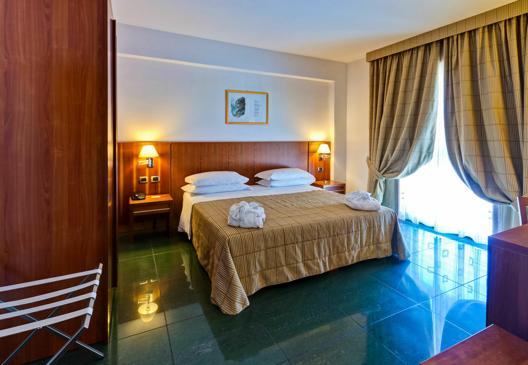 Hotel Dei Principati Baronissi Ngoại thất bức ảnh
