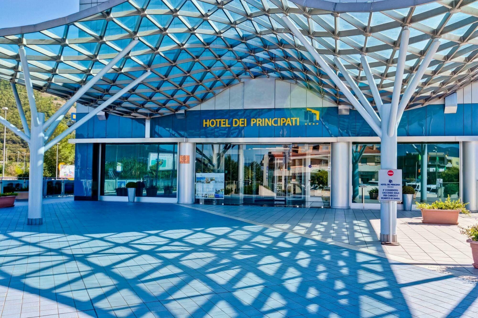 Hotel Dei Principati Baronissi Ngoại thất bức ảnh